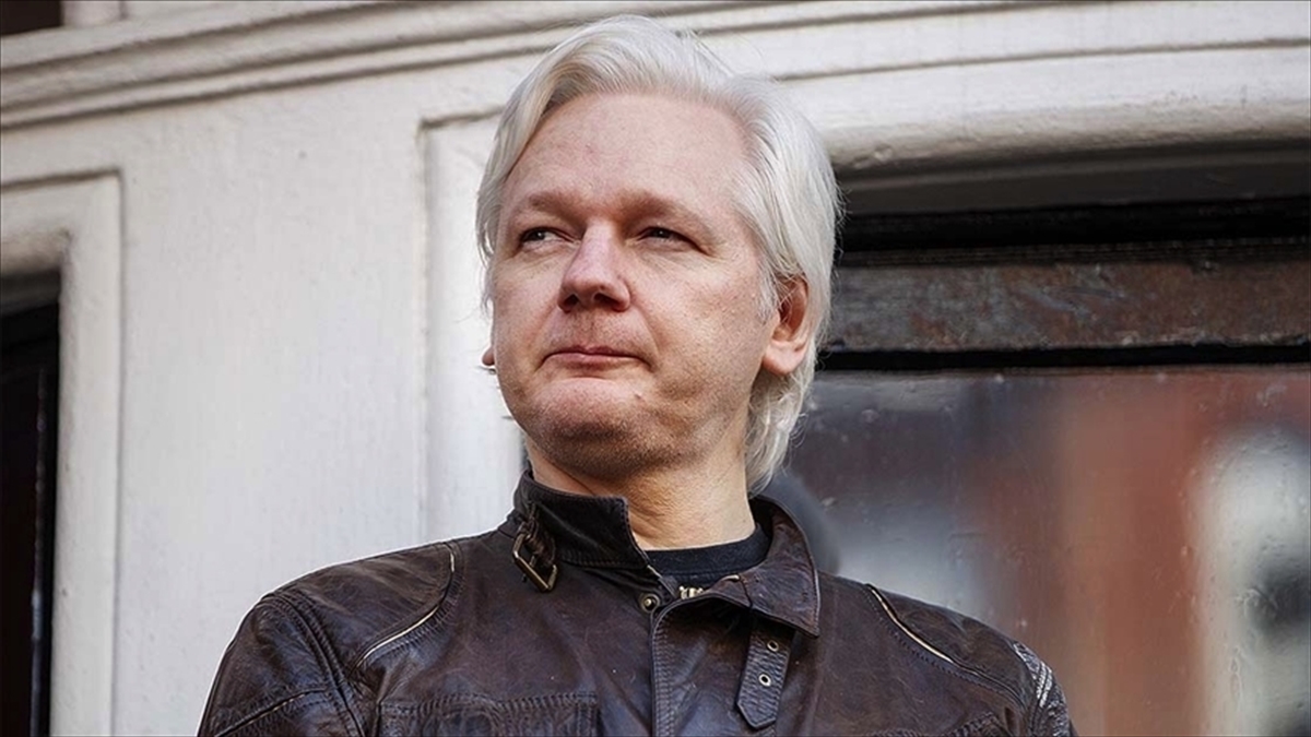 İngiltere İçişleri Bakanı'na "assange'ı Abd'ye İade Etmeyin" Çağrısı