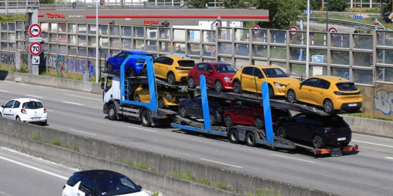 Avrupa'da otomobil satışları 10 aydır düşüşte