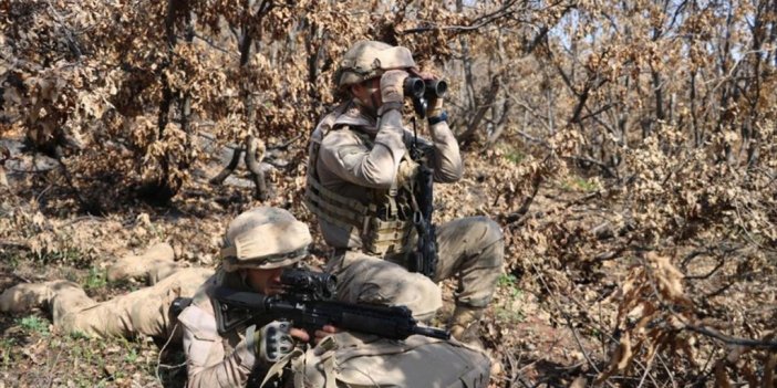 Komandolar Teröristlerin Barındığı Tunceli Dağlarını 'abluka'ya Aldı