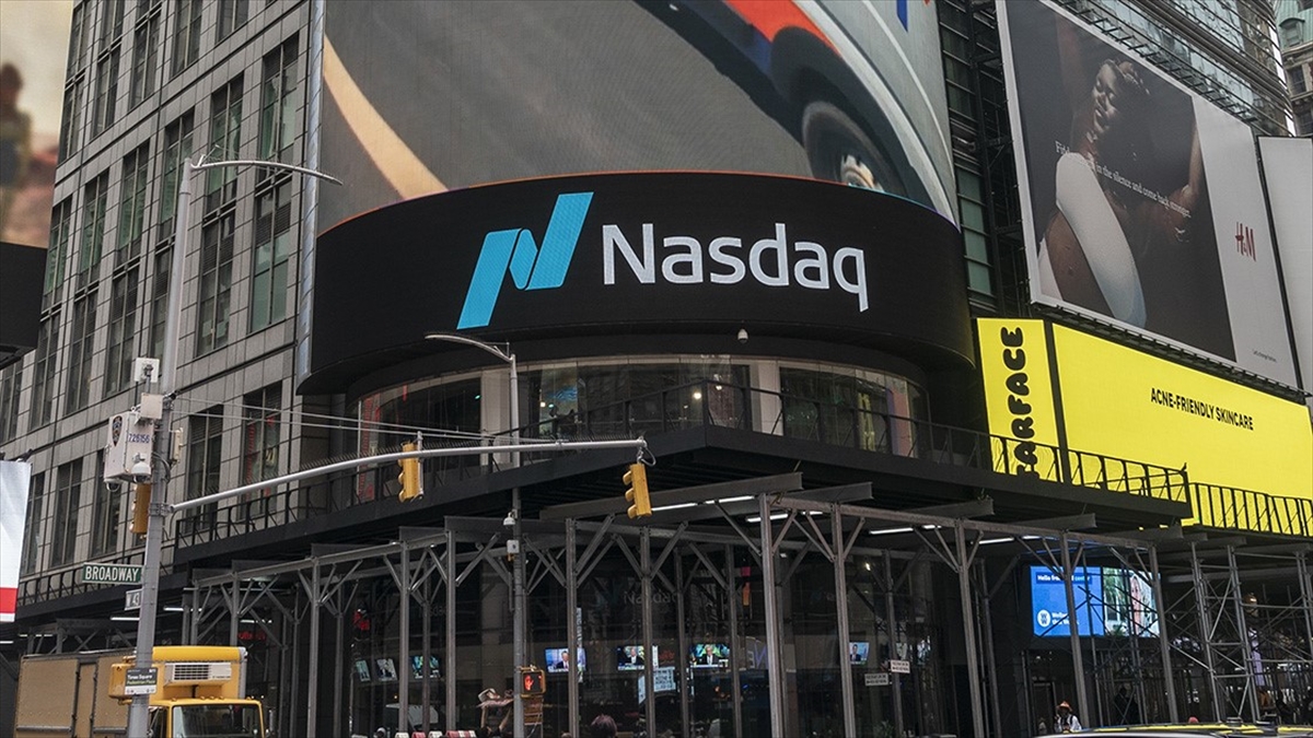 ABD Piyasalarında Nasdaq 100 Endeksi Yıllar Sonra Art Arda 7 Hafta Düşüş Kaydetti