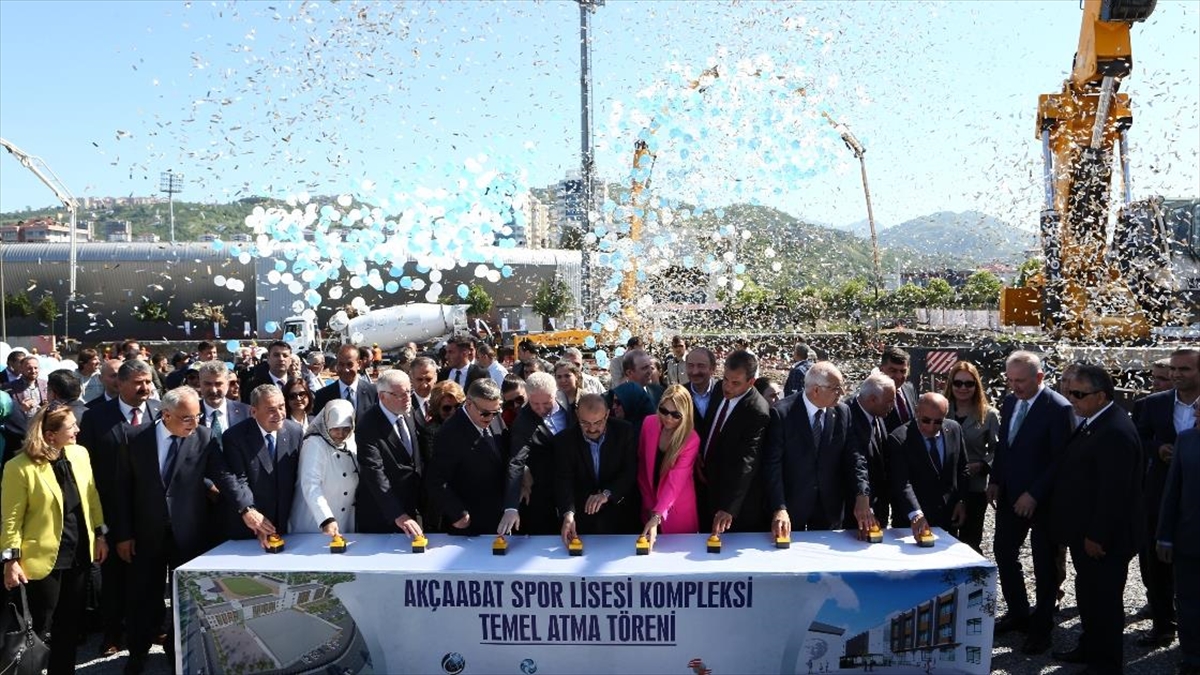 Trabzon'da 150 Milyon Lira Maliyetli Spor Lisesi Kompleksinin Temeli Atıldı
