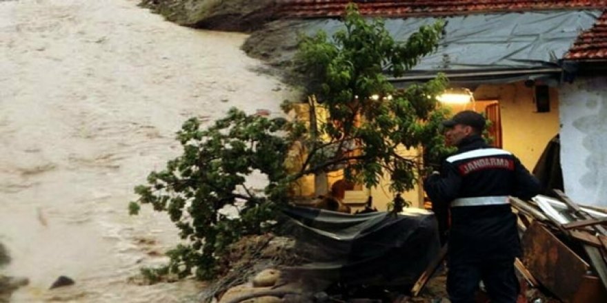 Ankara'da Sağanak Yağış Can Aldı