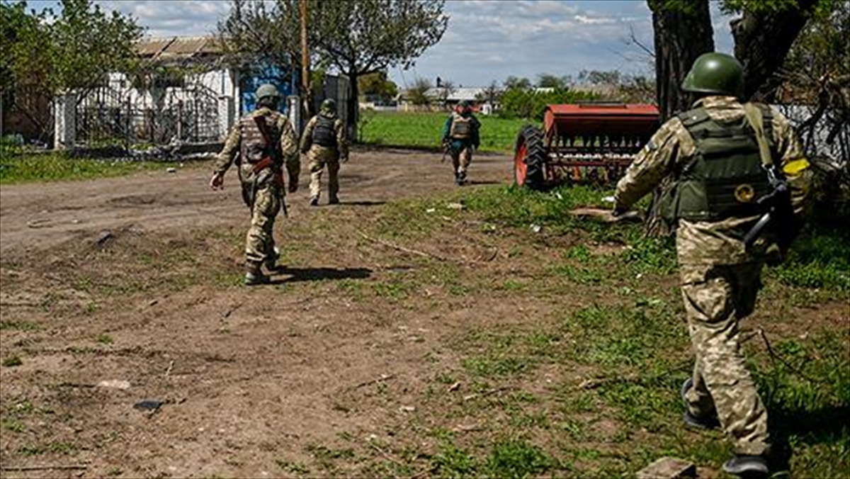 AB Ülkeleri Ukrayna'ya İlave 500 Milyon Avroluk Askeri Yardımda Anlaştı