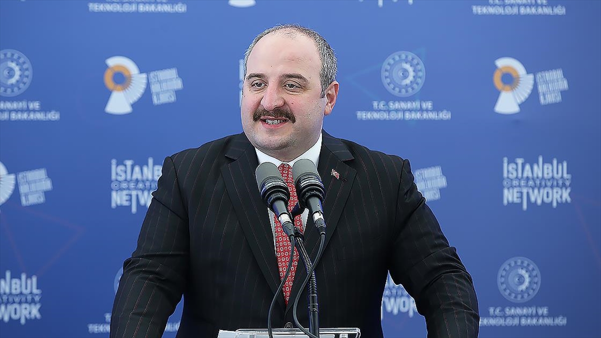 Bakan Varank: Uzaya Gitmek İçin 31 Bin Kişi Kayıt Yaptırdı, 4 Milyon Kişi Siteyi Ziyaret Etti