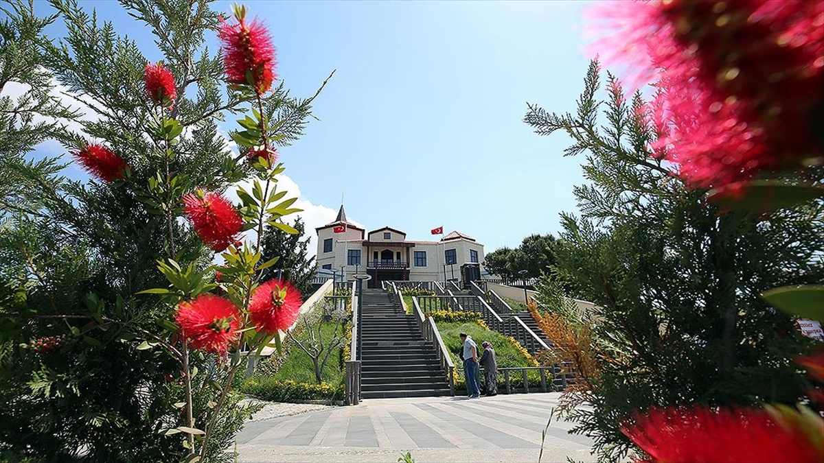 Adnan Menderes Demokrasi Müzesi Gururu Ve Hüznü Bir Arada Yaşatıyor