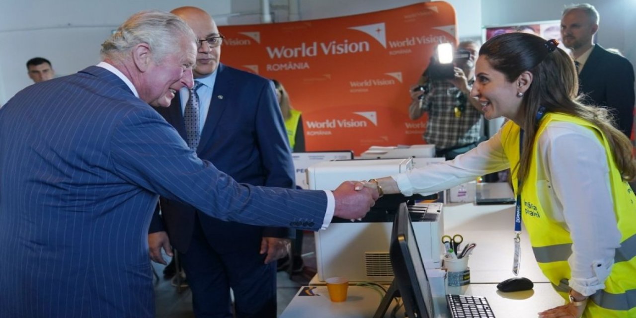 Prens Charles'dan Romanya’daki Ukraynalı mültecileri ziyaret
