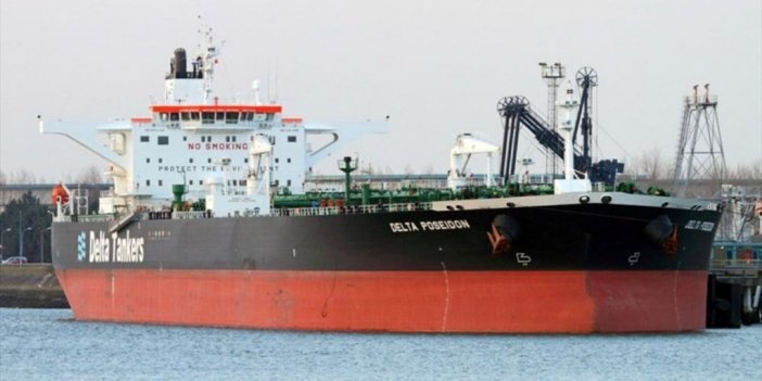 İran Basra Körfezi'nde Yunanistan'a Ait İki Petrol Tankerini Alıkoydu