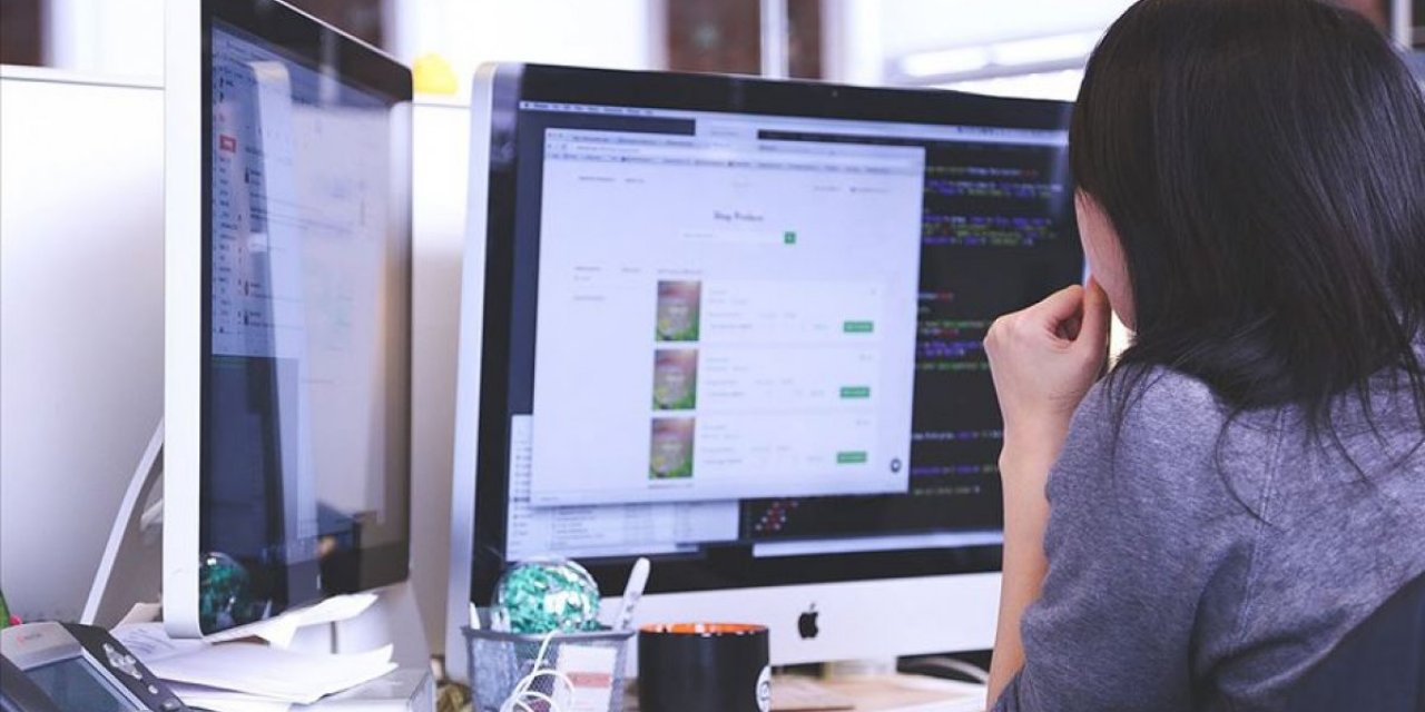 Sosyal medyada dezenformasyon ve basın kanunu düzenlemesi Meclis'te