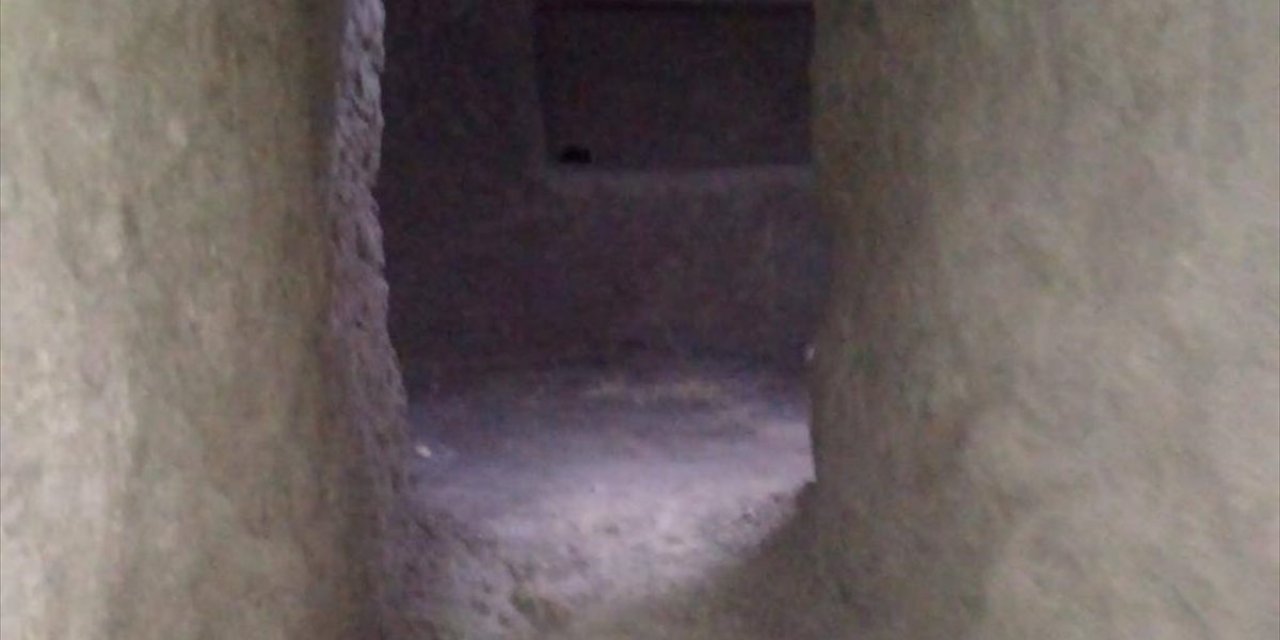 Terör örgütü PKK, Suriye'de alıkoyduğu sivillere tünel kazdırıyor