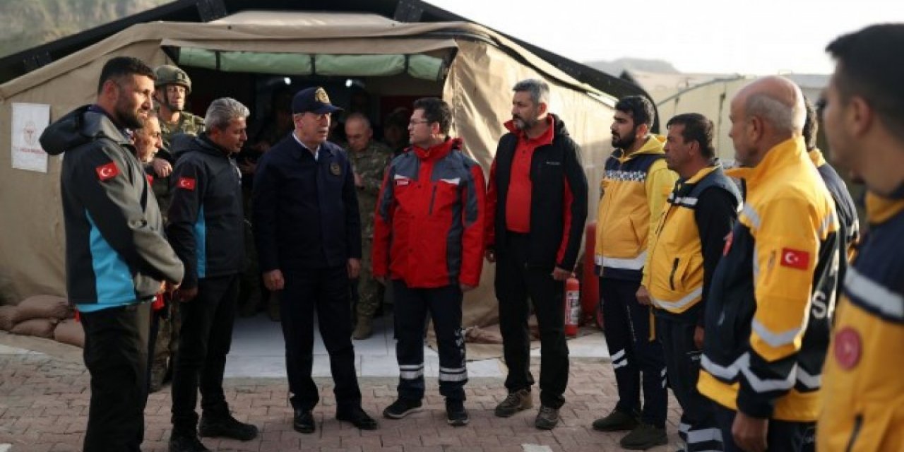 Fahrettin Koca'dan Hulusi Akar'a teşekkür