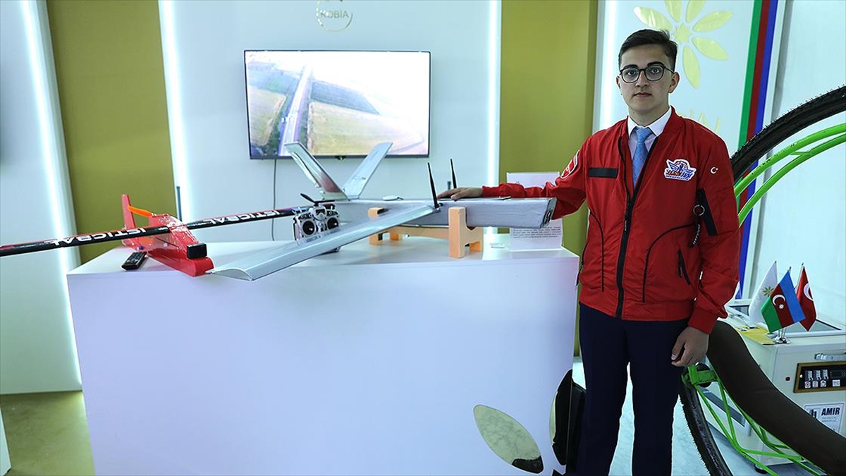 Azerbaycanlı Gencin Ödüllü İha'sı "İstikbal", Teknofest Azerbaycan'da Sergileniyor
