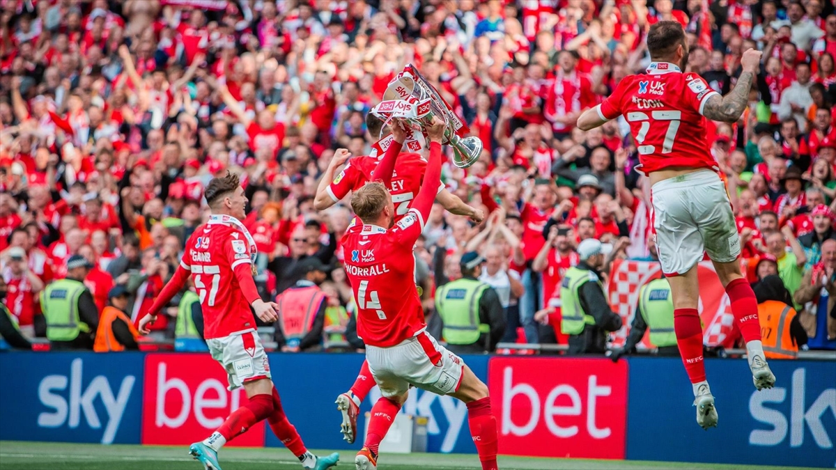 İki Avrupa Şampiyonluğu Bulunan Nottingham Forest 23 Yıl Sonra Premier Lig'de