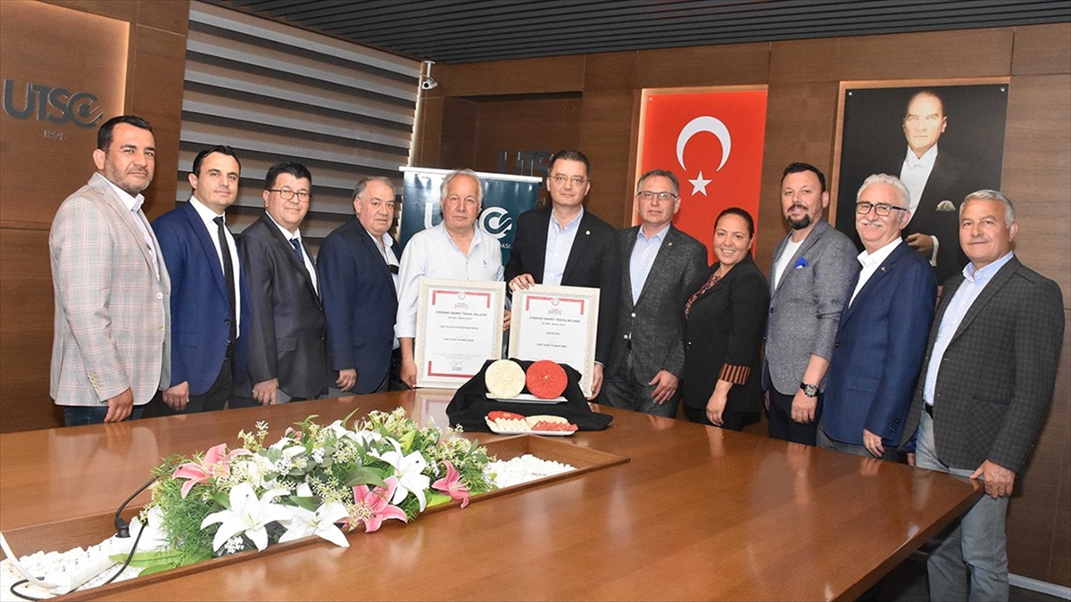 Uşak'ın 'Gelin Tatlısı' Ve 'Helvası' Coğrafi İşaretle Tescillendi