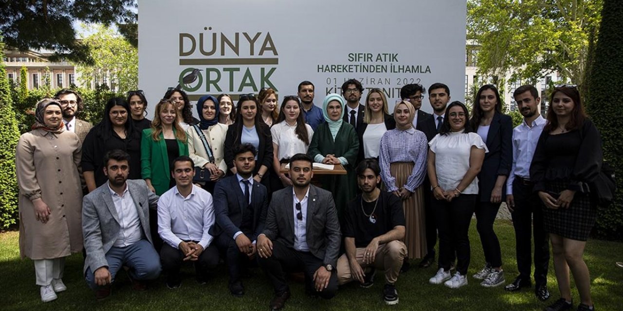 'Dünya Ortak Evimiz' Kitabının Yazarlarından 'yeşil Duyarlılık' Çağrısı