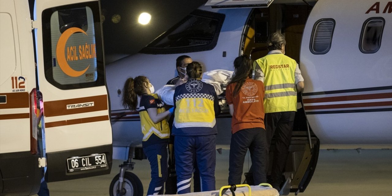 Almanya'da rahatsızlanan hasta, ambulans uçakla Türkiye'ye getirildi