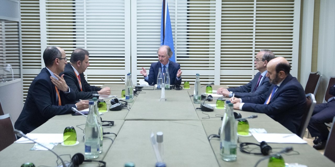 Suriye Anayasa Komitesi Toplantılarının 8. Turu Devam Ediyor