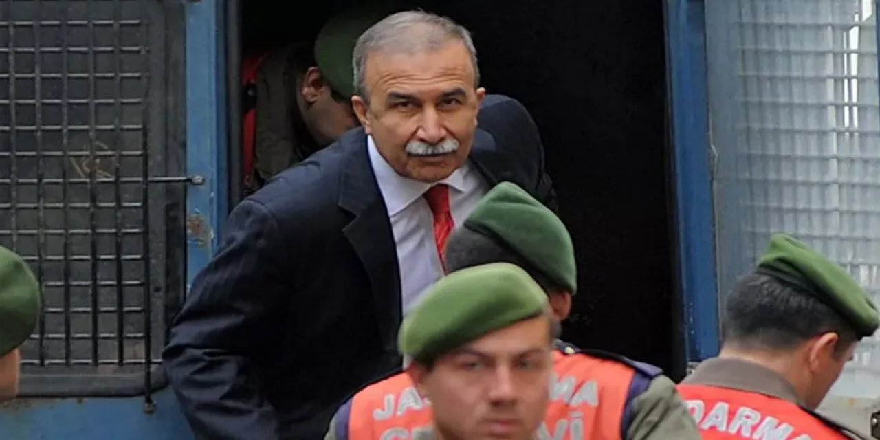 Emniyet'ten Hanefi Avcı’ya büyük şok! Rütbeleri sökülecek