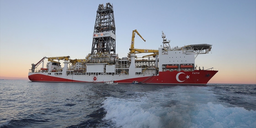 Enerji Ve Tabii Kaynaklar Bakanı Dönmez: Fatih Sondaj Gemisinin Faaliyetleri Devam Ediyor