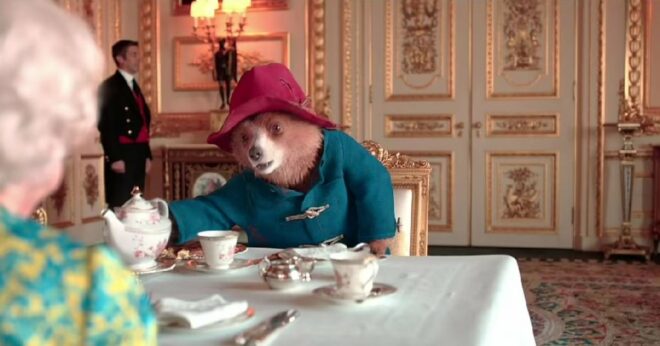 Kraliçe Elizabeth’in Platin Jübile’ye özel animasyon videosu gündeme oturdu