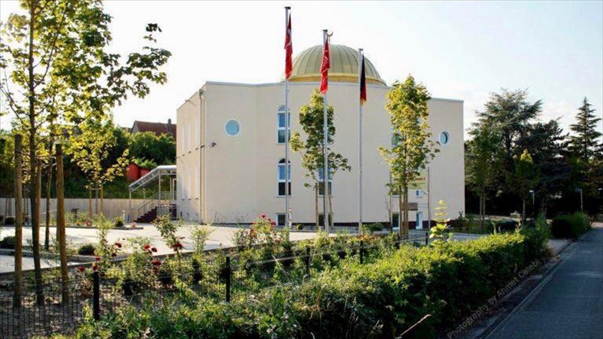 Almanya'da 7,5 Yılda 768 Cami Saldırısı Gerçekleşti