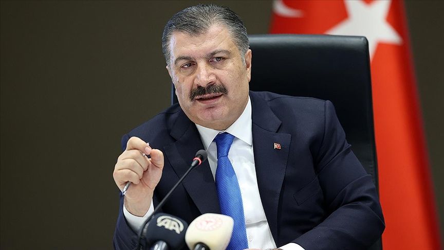 Fahrettin Koca'dan sağlık çalışanlarını sevindirecek açıklama