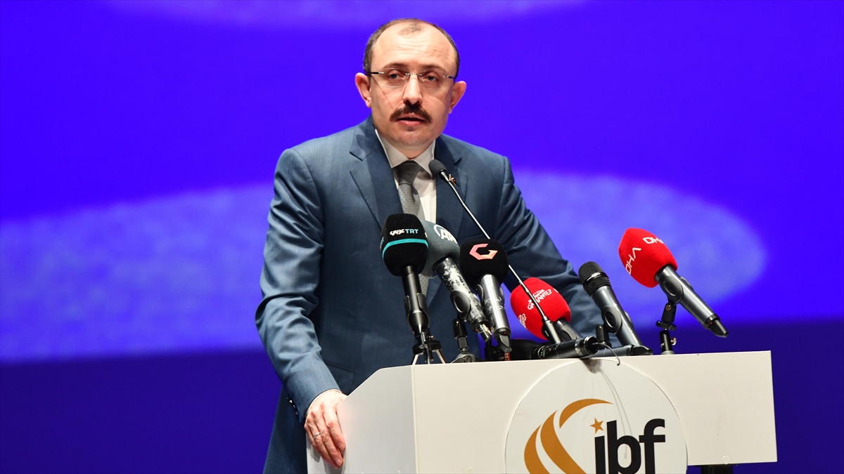 Ticaret Bakanı Muş: Türkiye Yatırımcılar İçin Çok Geniş Bir Alanda Fırsatlar Sunuyor