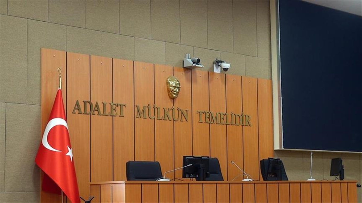 Adana'da Terör Örgütü Pkk'dan 'ormanları Yakma' Talimatı Alan Sanık Hakim Karşısında