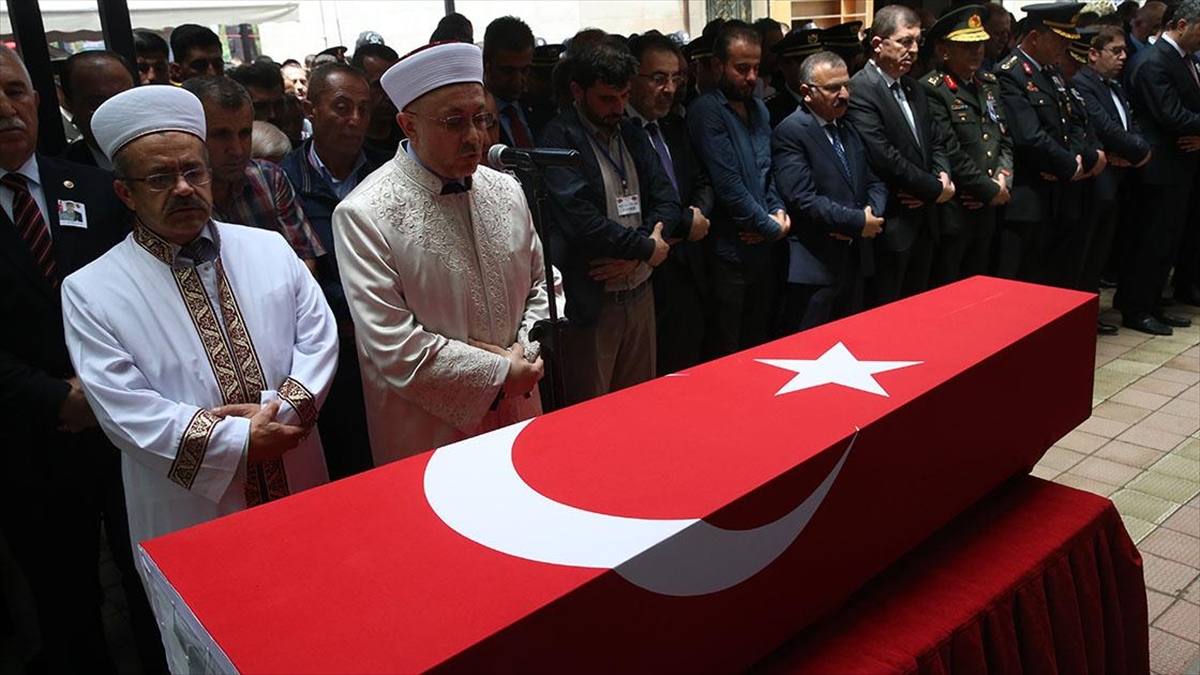 Şehit Uzman Çavuş Ramazan Gök, Tokat'ta Son Yolculuğuna Uğurlandı