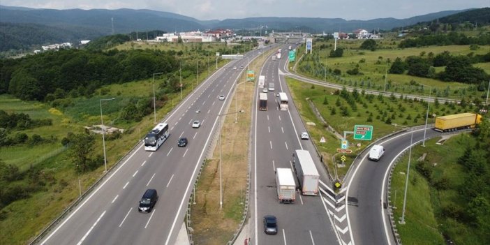 Anadolu Otoyolu'nun Bolu Geçişinde İstanbul İstikameti Ulaşıma Açıldı