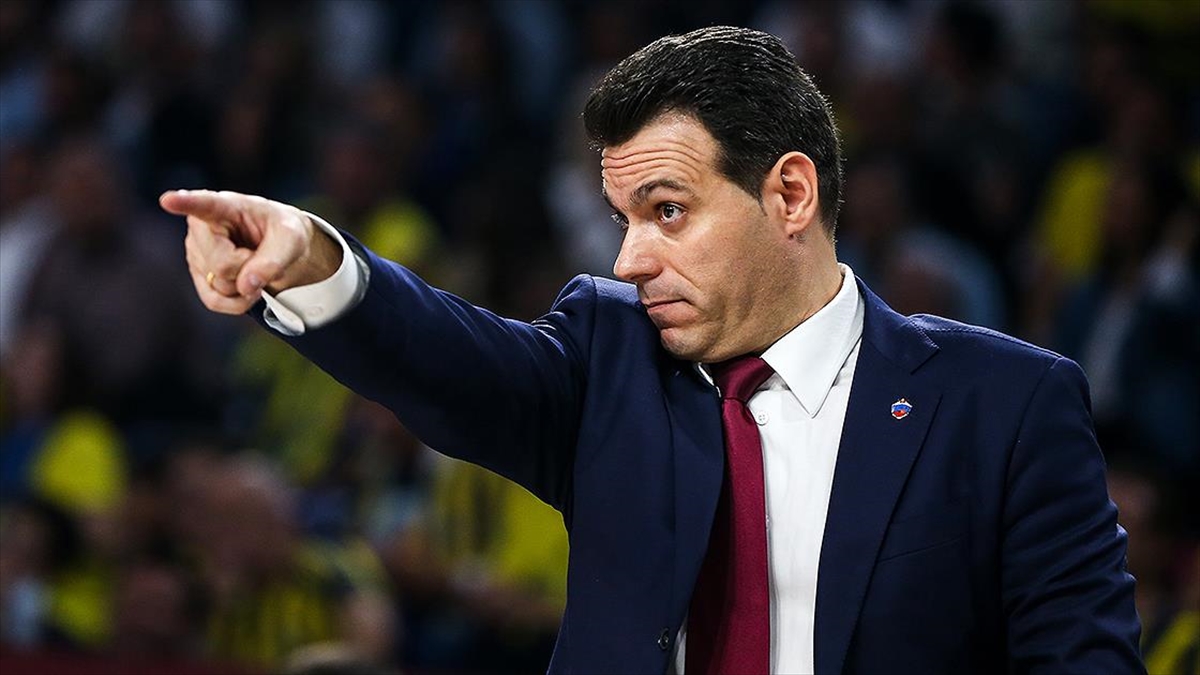 Fenerbahçe Beko'nun Yeni Başantrenörü Itoudis Oldu