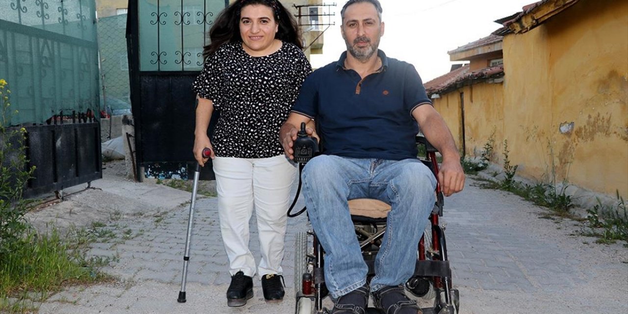 Amasyalı Engelli Çiftin Zorluklar Karşısında En Büyük Gücü Sevgi