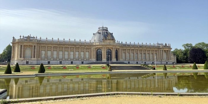 Belçika'nın Afrika'daki Sömürge Geçmişinin Sembolleri Hala Ayakta