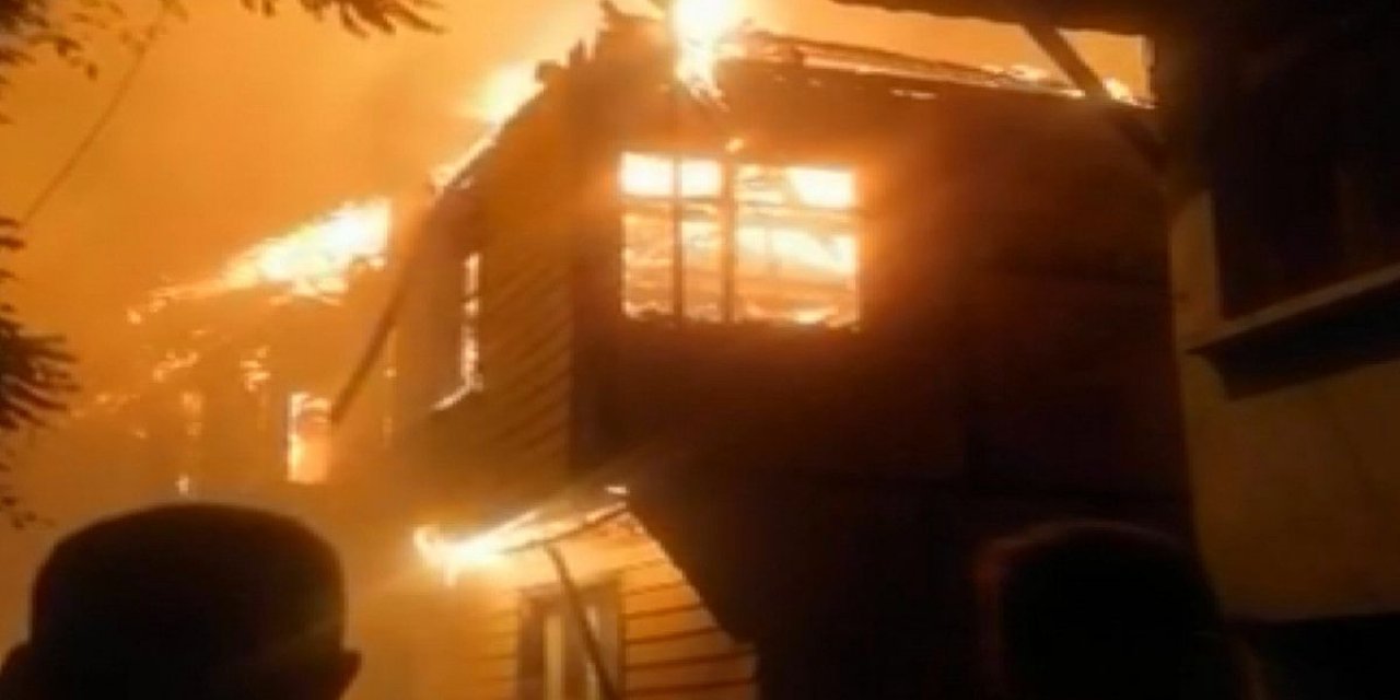 Bursa'da 3 evde yangın çıktı