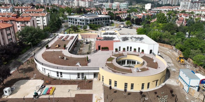 MANSUR YAVAŞ’TAN BİR SOSYAL SORUMLULUK PROJESİ DAHA: TÜRKİYE’NİN EN BÜYÜK ENGELSİZ KREŞİ AÇILIYOR