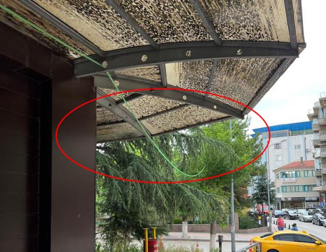 Çankırı Belediyesi sağlık ocağının suyunu kesince binaya hortum çekmek zorunda kaldılar!