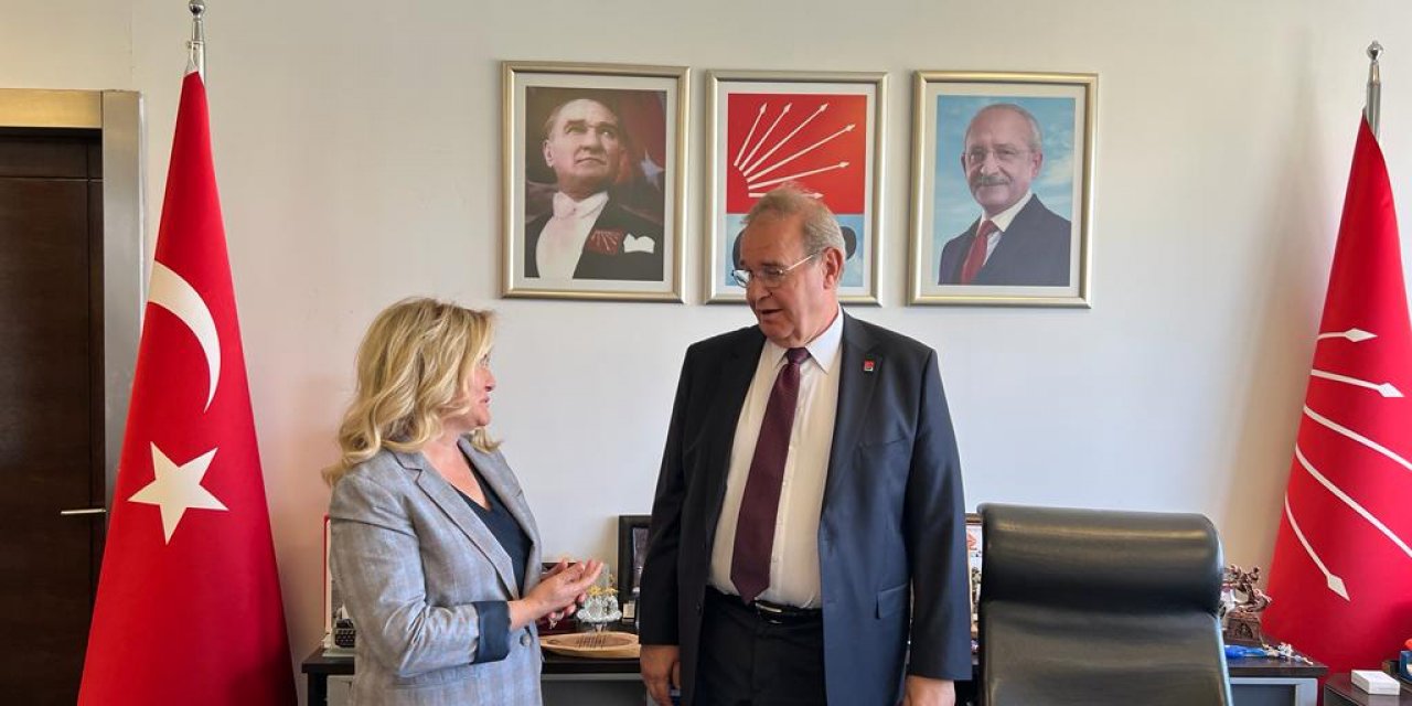 CHP KADROLARI : FAİK ÖZTRAK (2. BÖLÜM)