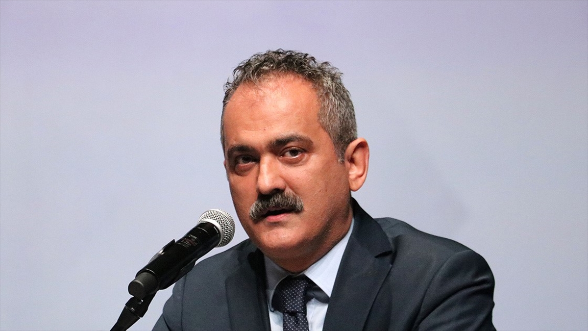 Milli Eğitim Bakanı Özer: 99 Alanda Öğretmen Alımı Yapacağız