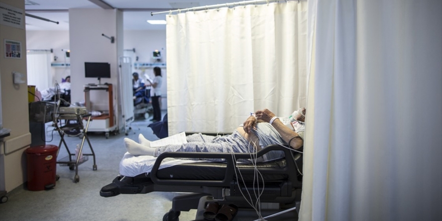 Acillerde Bir Gecede 51 Bin Hastaya Hizmet