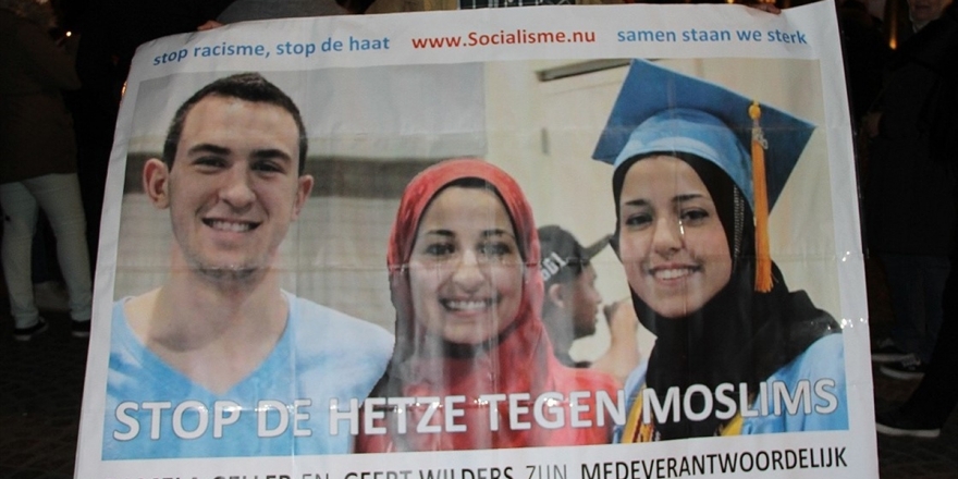 Abd'de Üç Müslüman Gencin Öldürülmesinin Nedeni 'İslamofobi'