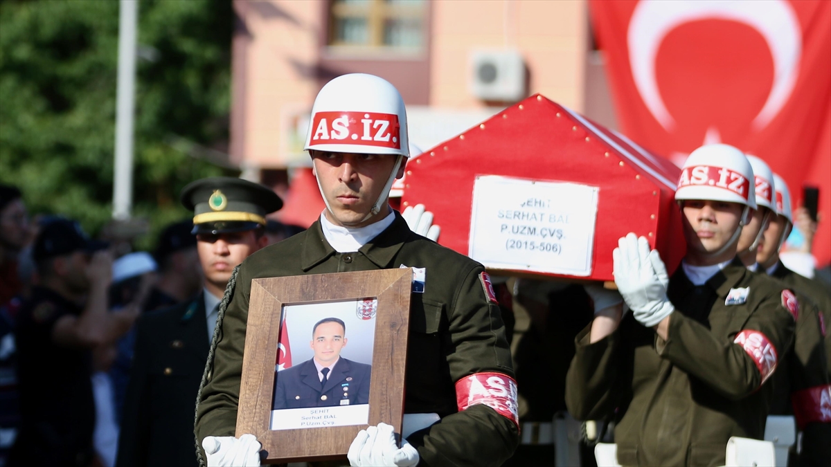 Şehit Piyade Uzman Çavuş Serhat Bal, Düzce'de Son Yolculuğuna Uğurlandı