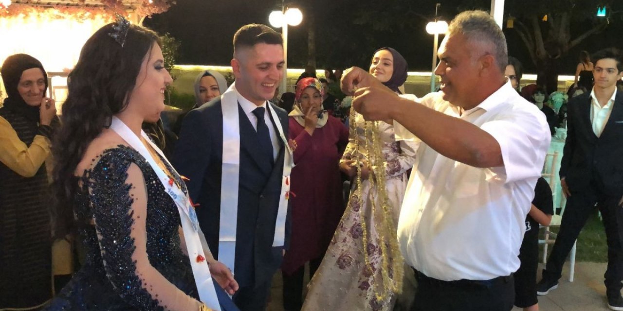 Amasya'da coğrafi işaretli bamya, düğün takısı oldu