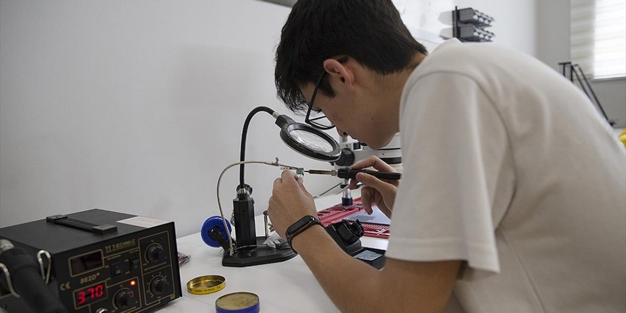 Başarılı Gençlere Aselsan'dan Davet