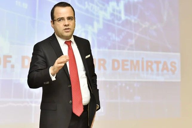 Özgür Demirtaş AKP’nin utanç tablosunu paylaştı: Kıskanıyorlar