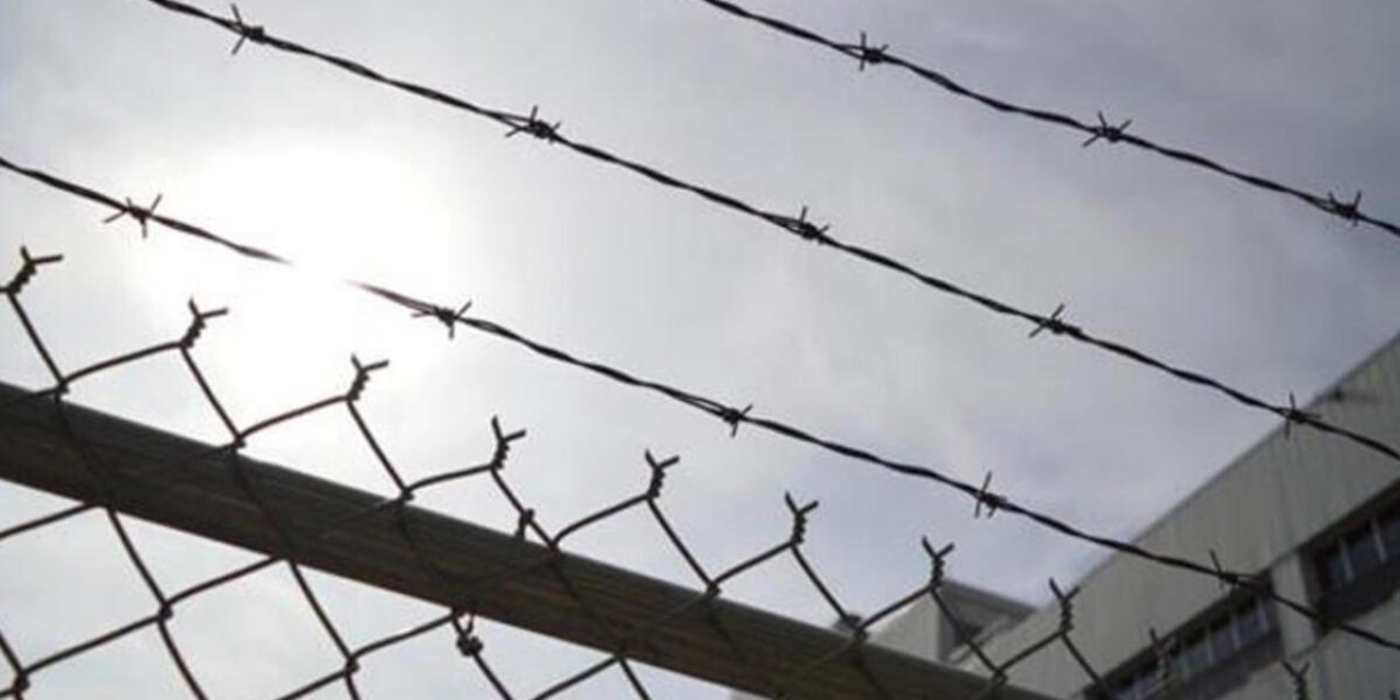 Nijerya'da hapishaneye baskın düzenlendi! 900 mahkum firar etti