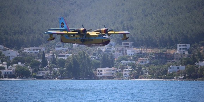 Bodrum'da Yangın Söndürme Uçakları Test Uçuşu Yaptı