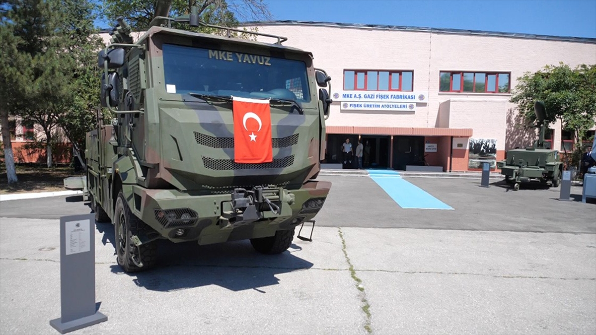 Yavuz Obüsünün İlk İhracatı Malezya'ya Yapılacak