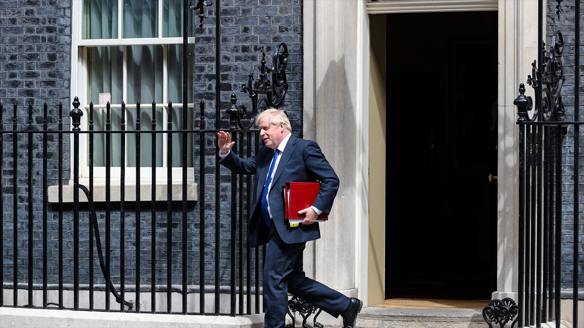 Boris Johnson'ı İstifaya Götüren Süreç