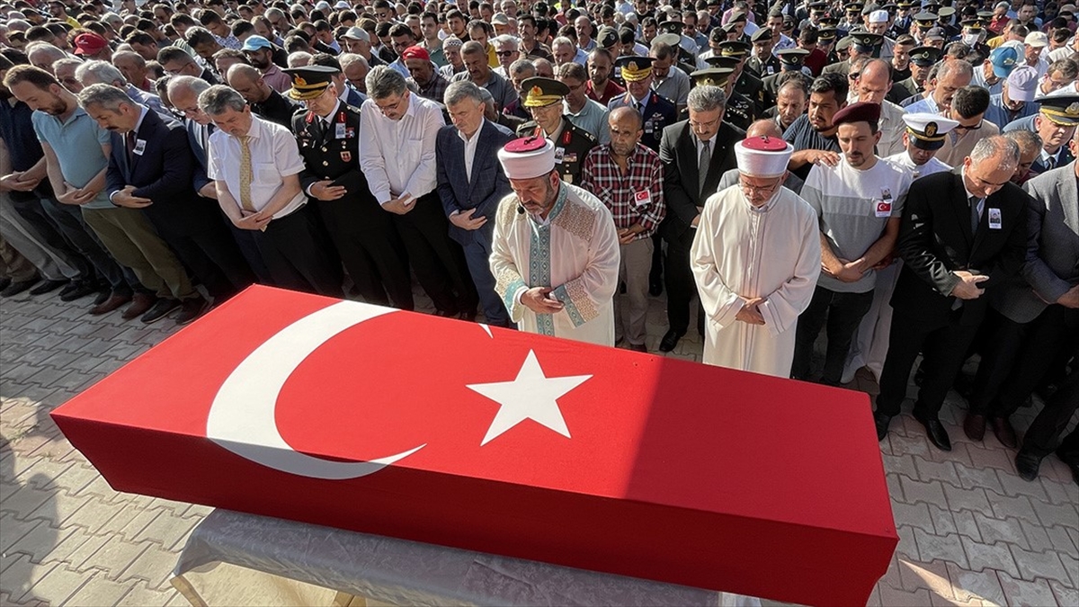 Şehit Koca Ve Sarı Son Yolculuklarına Uğurlandı