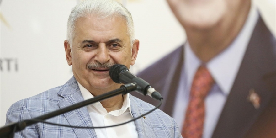 'Gençlere Daha İyi Bir Türkiye Bırakmak İçin Yaptıklarımıza Yenilerini Ekleyeceğiz'