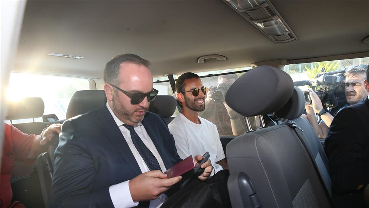 Sergio Oliveira Galatasaray'a Transferi İçin İstanbul'da